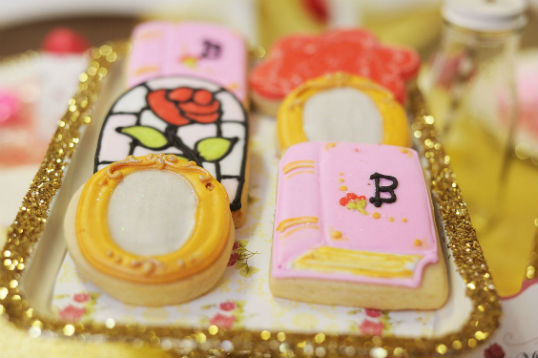 Featured image of post Beauty And The Beast Birthday Decorations Ideas Disney princess fans of all ages will fall in love with these amazing belle birthday cake ideas with a tiara on top pearls and a red rose for decoration your little belle will love this cake